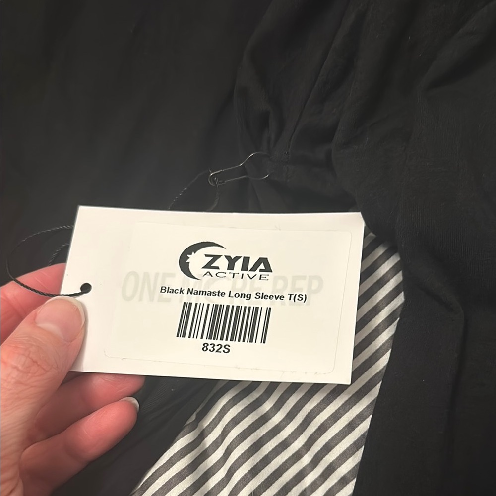 Zyia Active Black Namaste Long Sleeve Tee